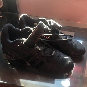 Adidas adipower lifters